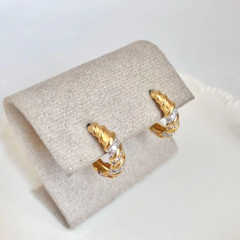 BRINCO ARGOLA PINO GRANDE CROASSAN COM ZIRCONIAS