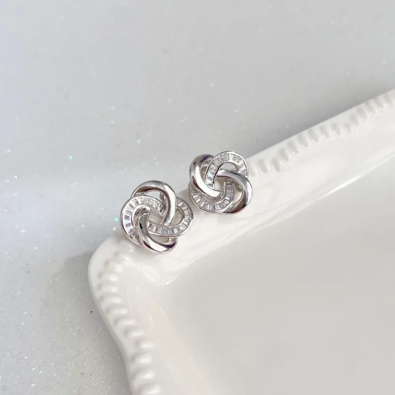 BRINCO ENCAIXE COM BAGUETES