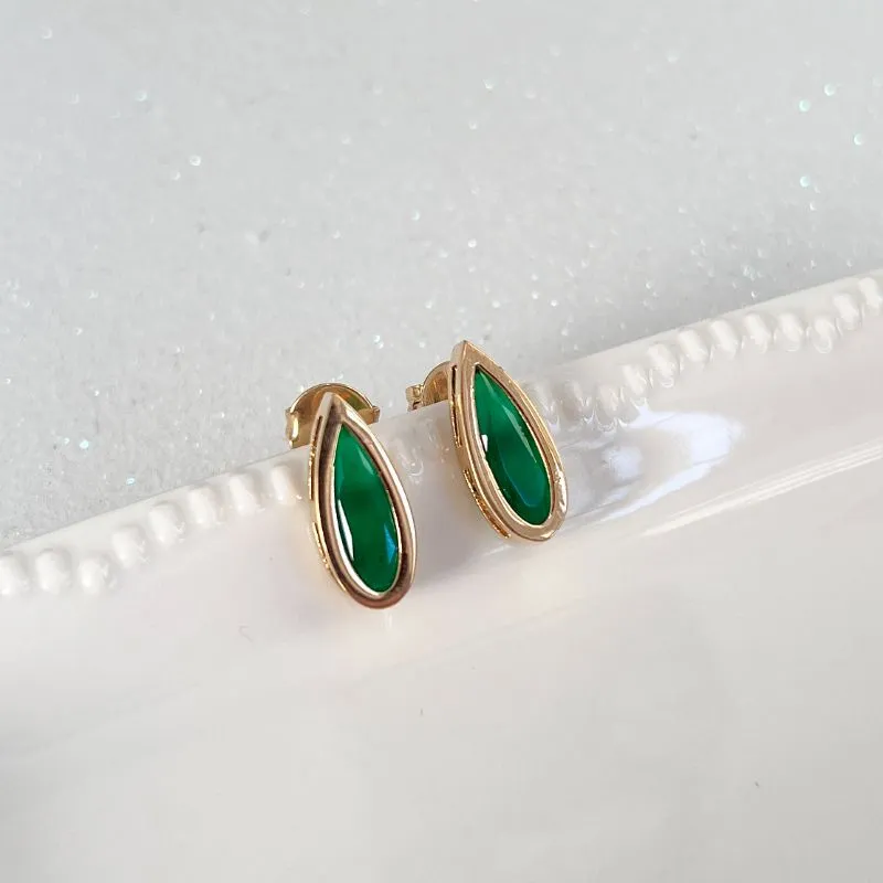 BRINCO PEDRA GOTA ALONGADA - VERDE ESMERALDA