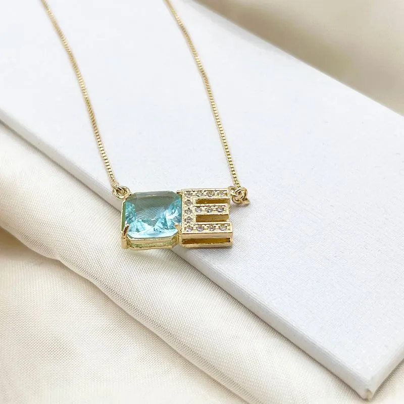 COLAR LETRA COM PEDRA ACQUA - E