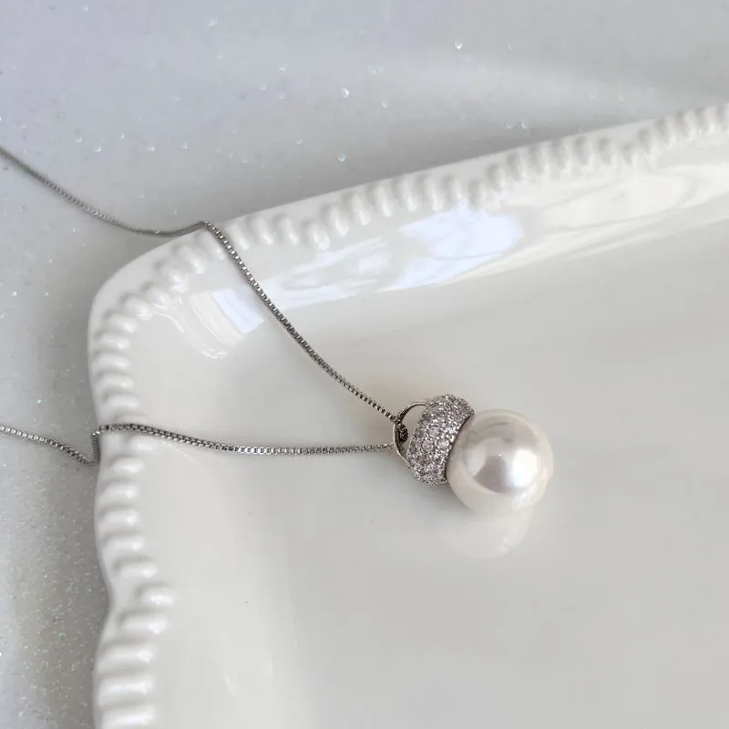 COLAR PÉROLA E ZIRCONIAS