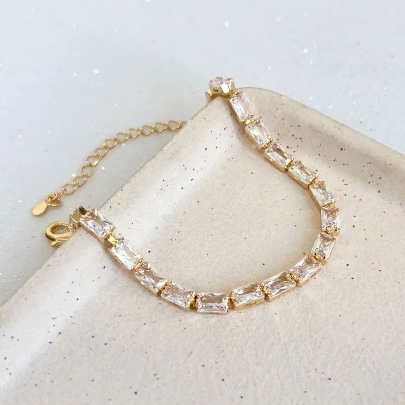 PULSEIRA ZIRCONIAS BAGUETES