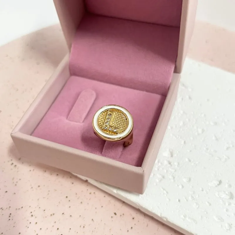 ANEL DEDINHO LETRA RESINA - L