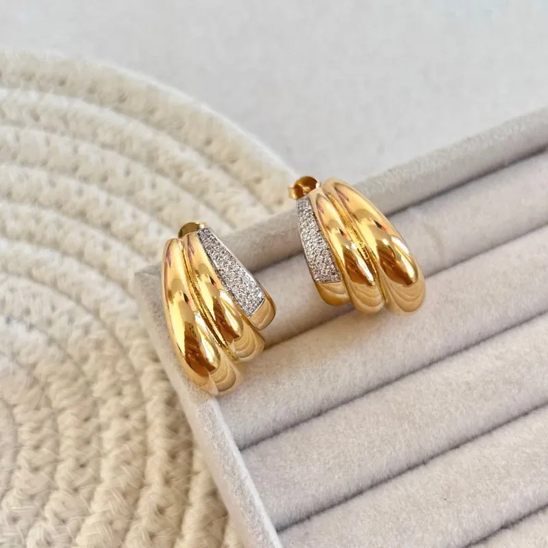 BRINCO FALSA ARGOLA TRIPLA COM MICRO ZIRCONIAS