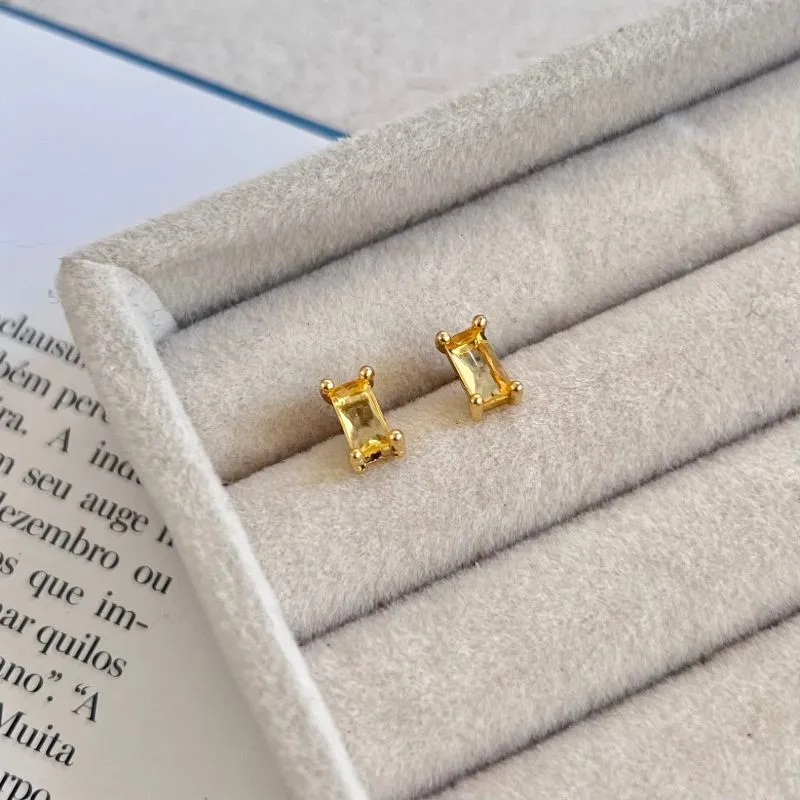 BRINCO MINI PEDRINHA AMARELA