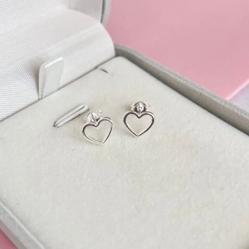 BRINCO PRATA925 CORAÇÃO VAZADO