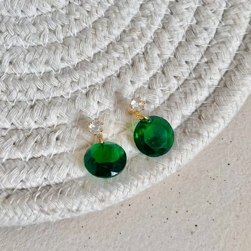 BRINCO ZIRCONIA VERDE ESMERALDA COM PONTINHO DE LUZ