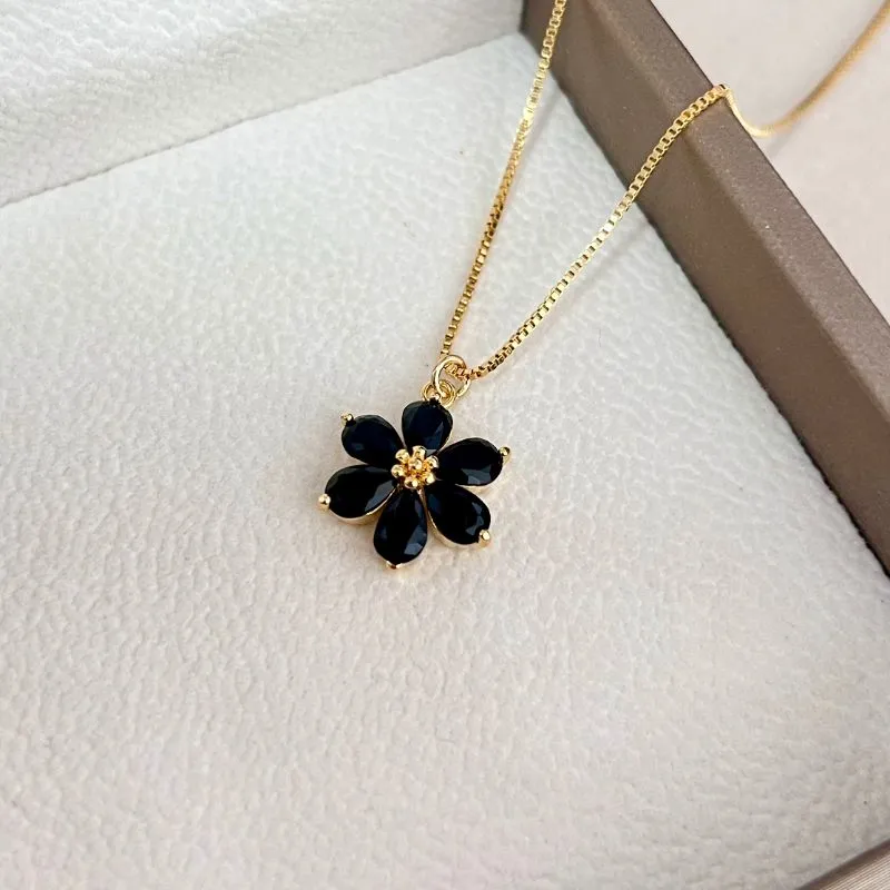 COLAR FLOR PRETA 45CM