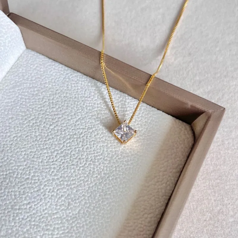 COLAR PONTO DE LUZ QUADRADO  5MM 45CM