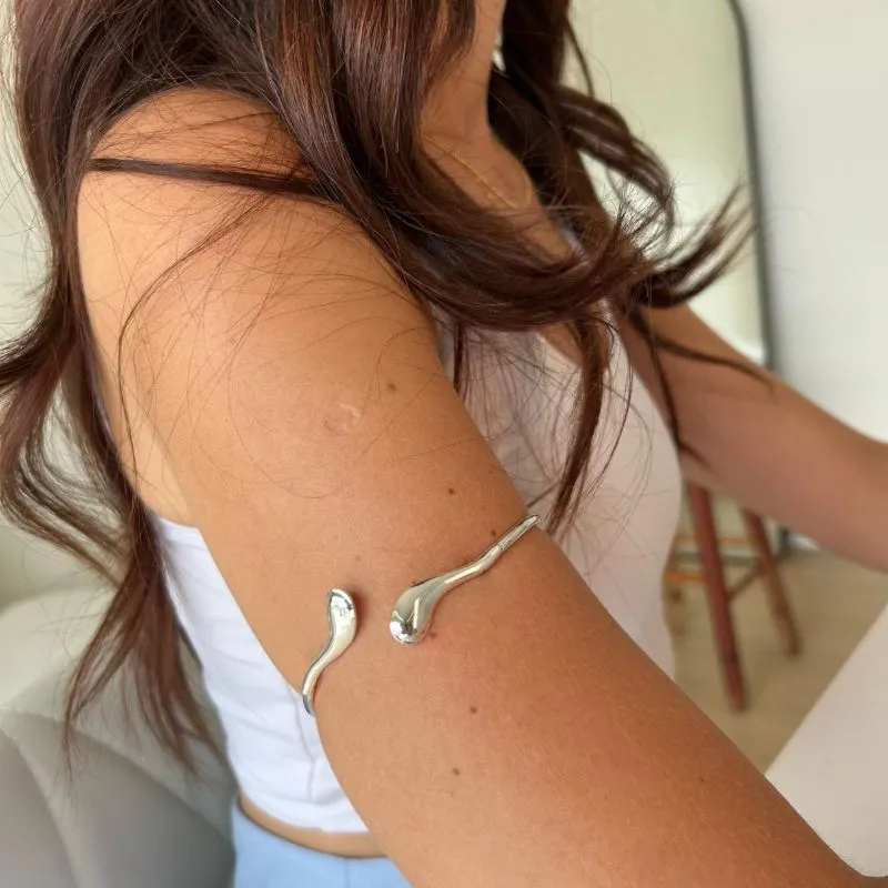 BRACELETE ANTEBRAÇO GOTAS