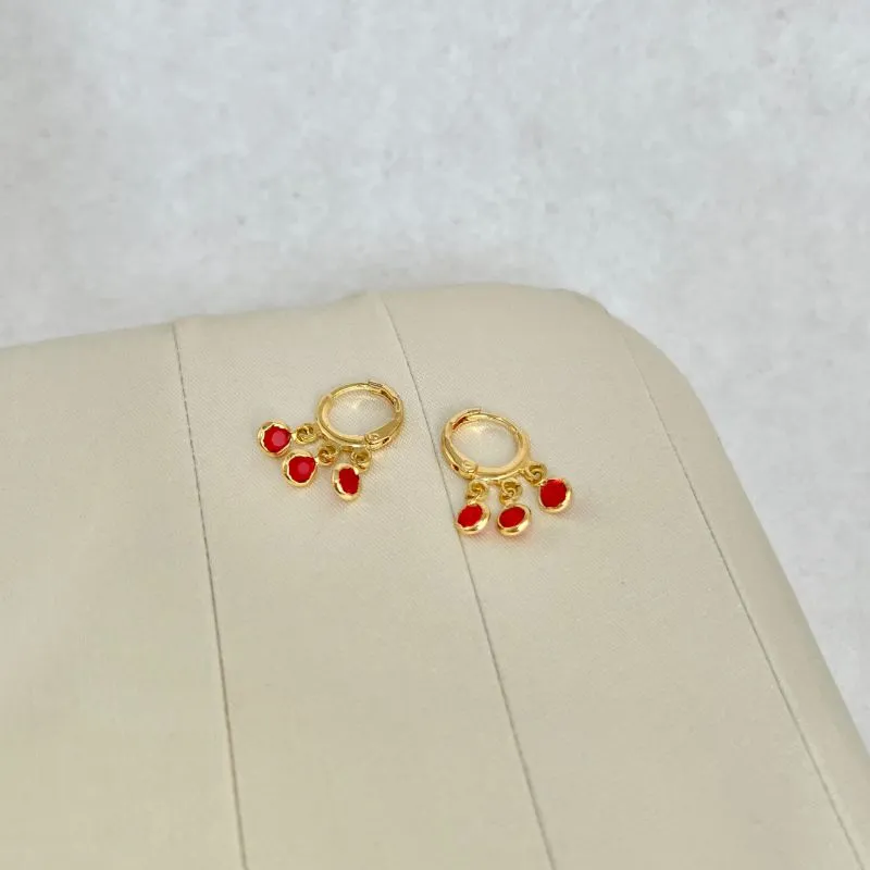 BRINCO ARGOLA CLICK PEDRINHAS VERMELHAS