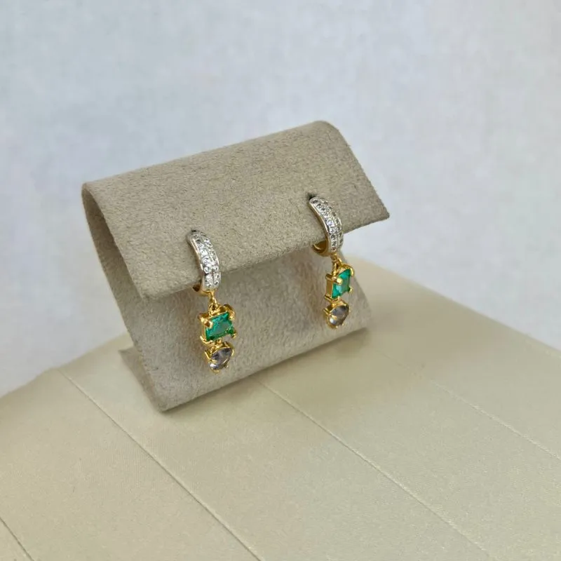 BRINCO ARGOLA COM PINGENTE