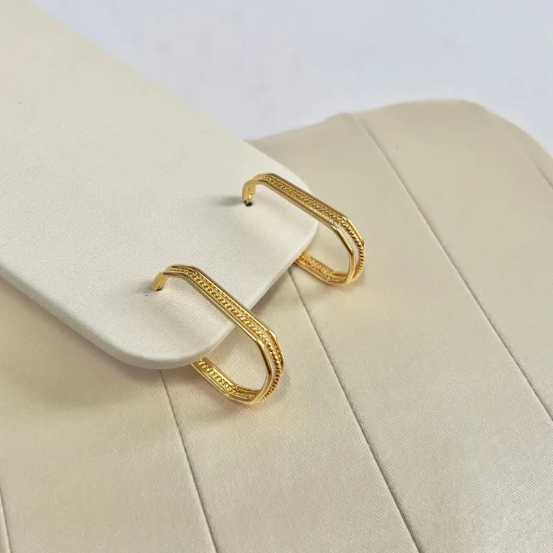 BRINCO ARGOLA QUADRADA 3 FIOS