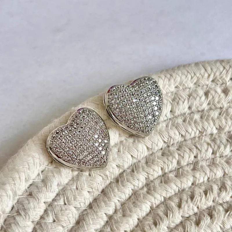 BRINCO CORAÇÃO CRAVEJADO