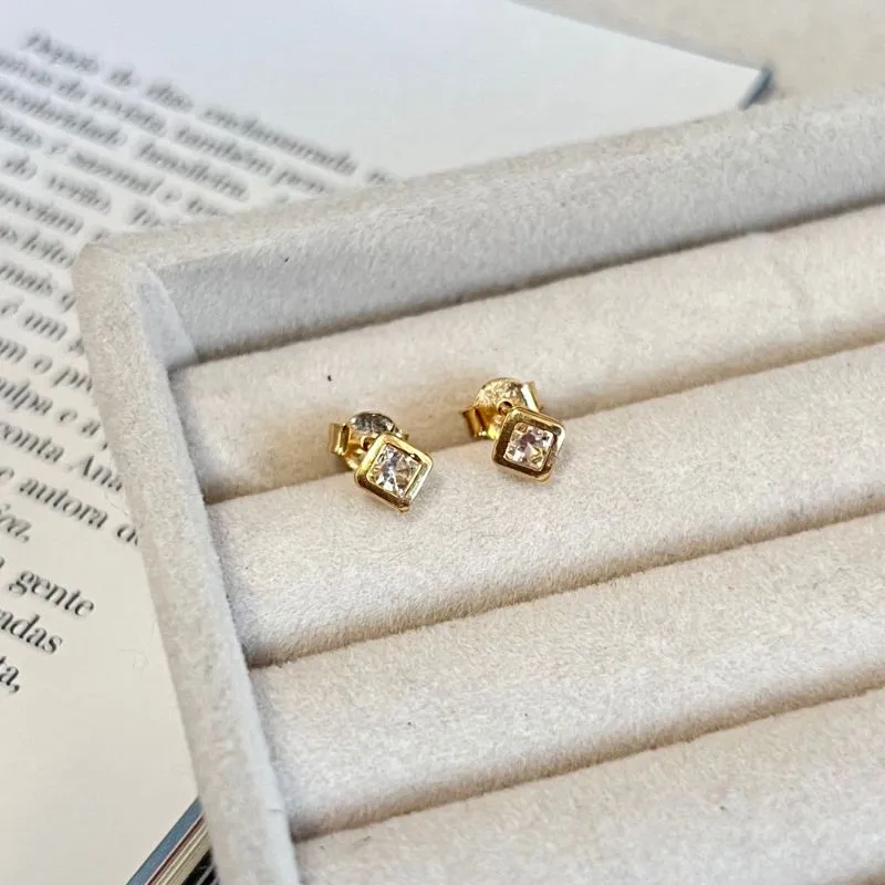 BRINCO MINI QUADRADO STRASS - CRISTAL