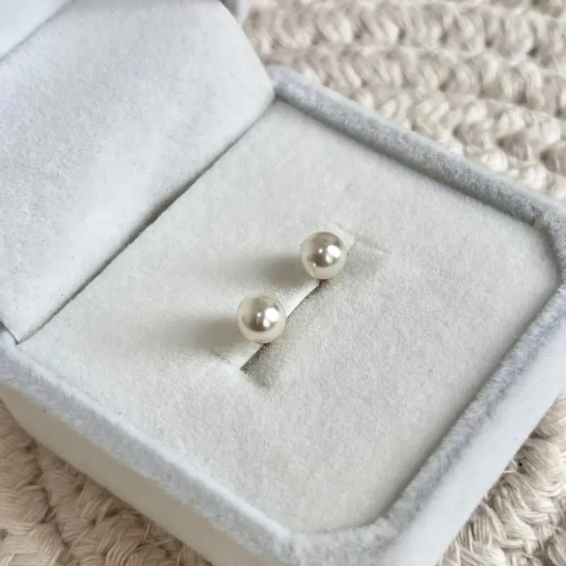 BRINCO PÉROLA BRANCA 5MM