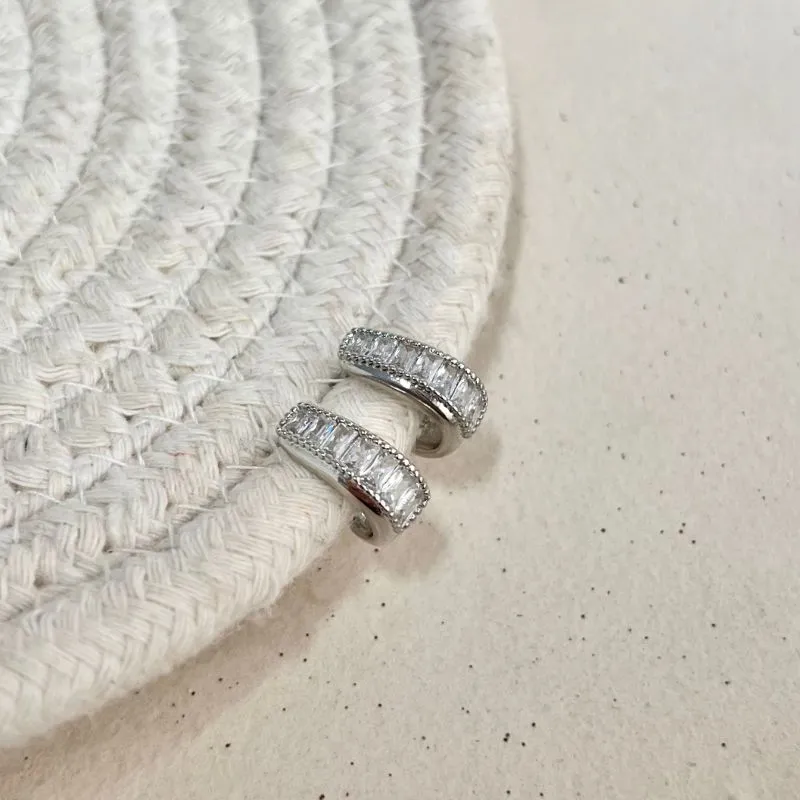 BRINCO PINO ARGOLAS BAGUETES