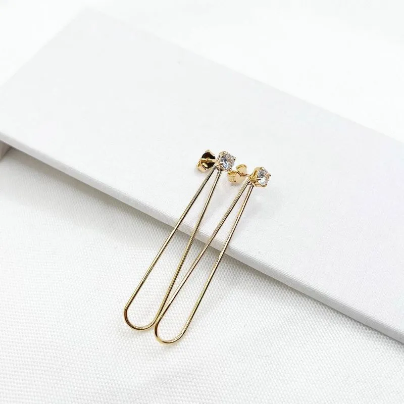 BRINCO PONTO DE LUZ COM VAZADO LONGO