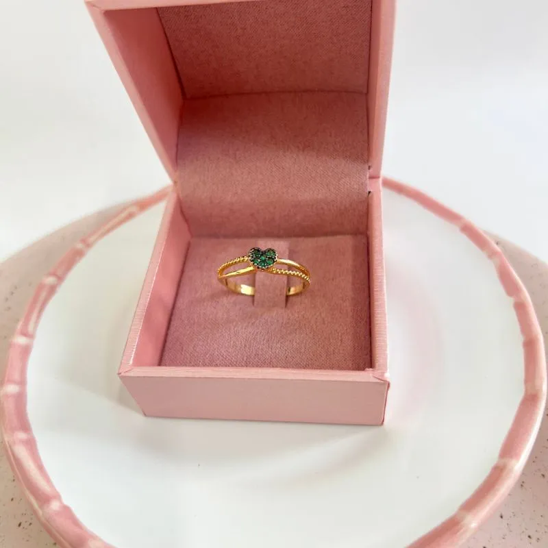 ANEL SOLITÁRIO CORAÇÃO MICRO ZIRCONIAS