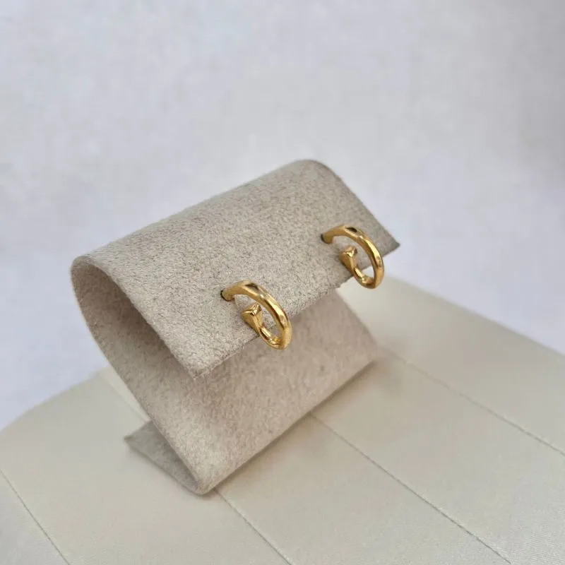 BRINCO ARGOLA DIFERENCIADA