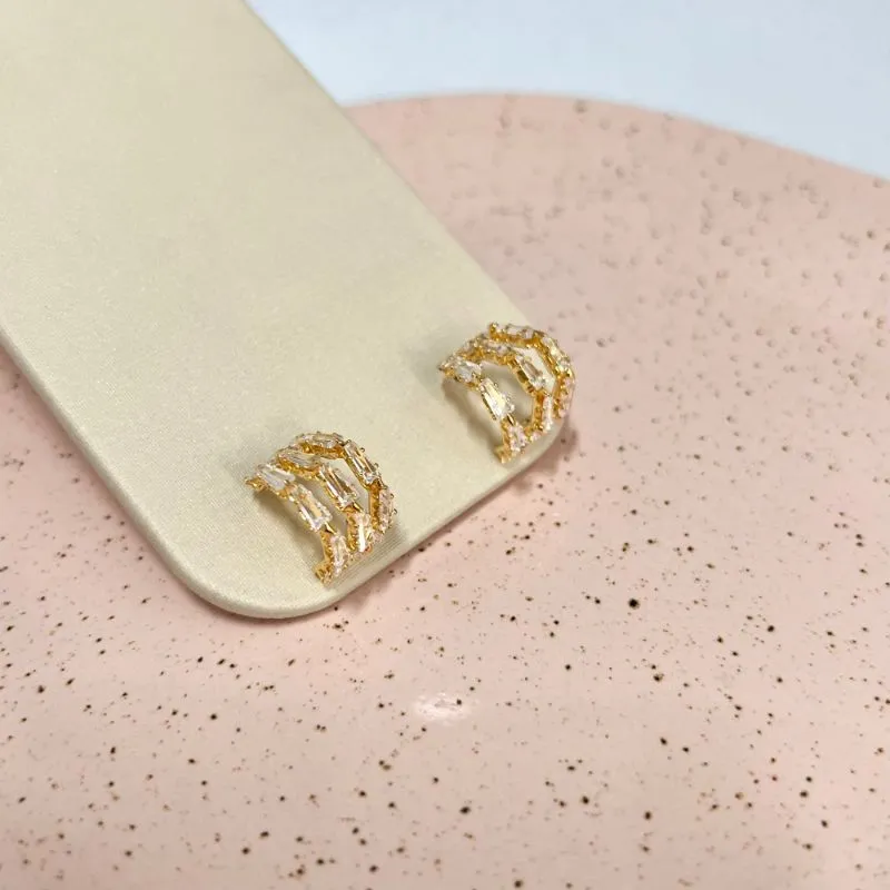 BRINCO ARGOLA TRIPLA DE BAGUETES