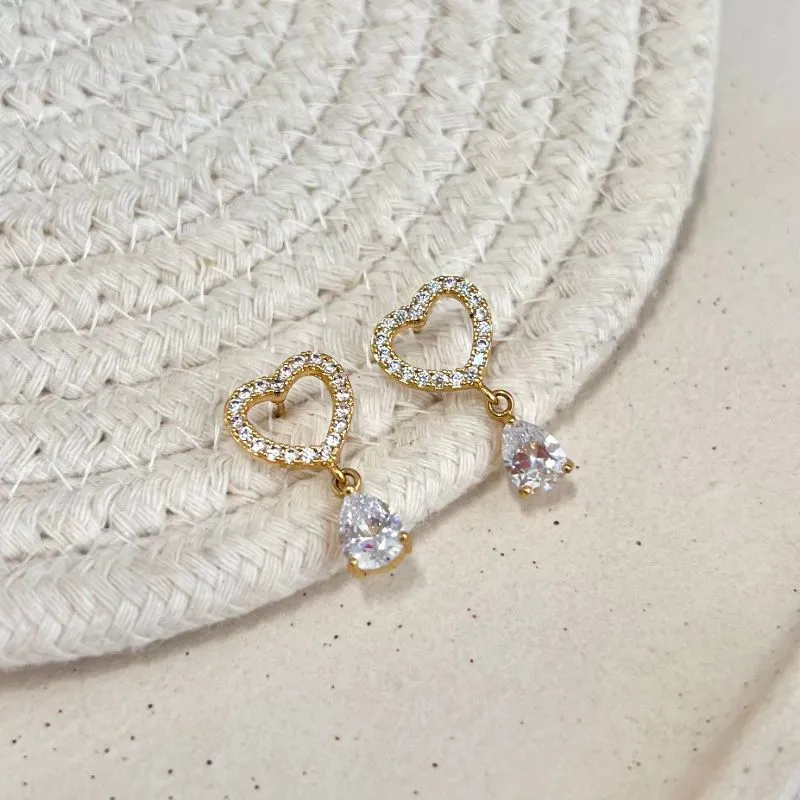 BRINCO CORAÇÃO COM GOTA