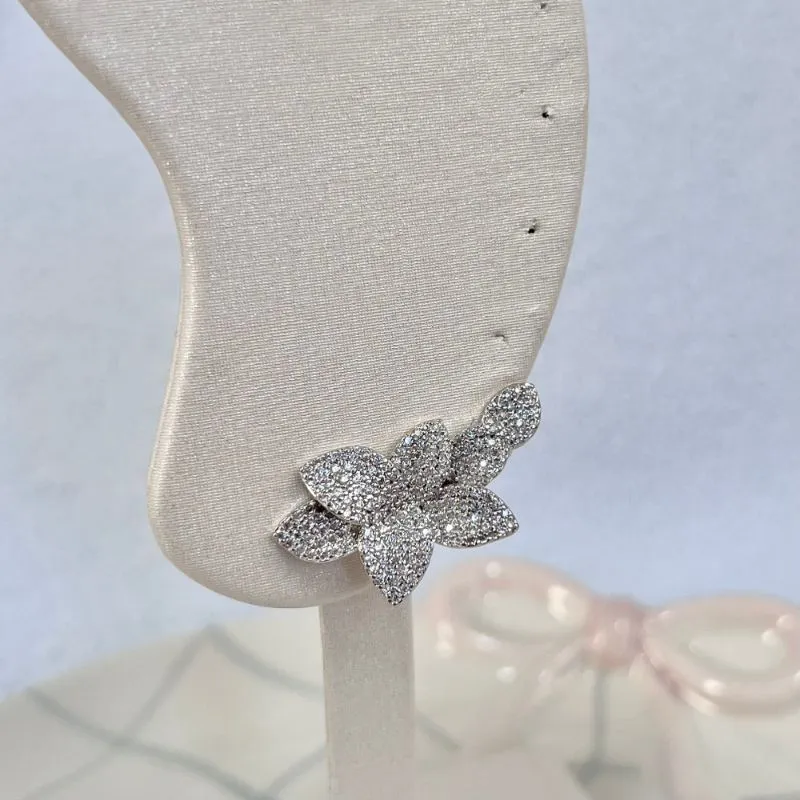 BRINCO EAR CUFF FLORES DE MICRO ZIRCONIA