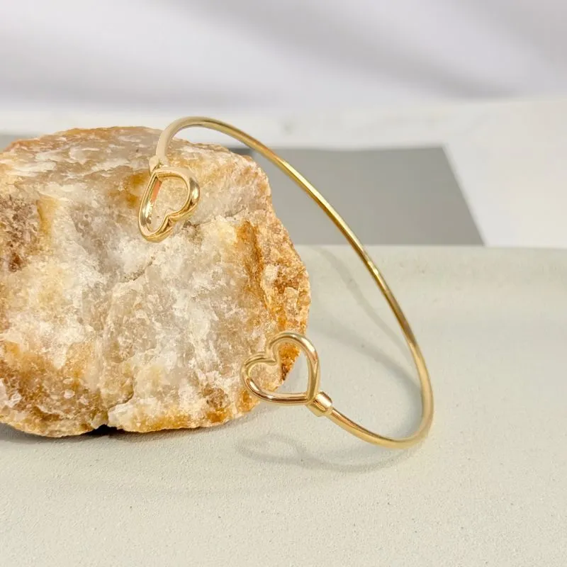 BRACELETE  2 CORAÇÕES VAZADOS