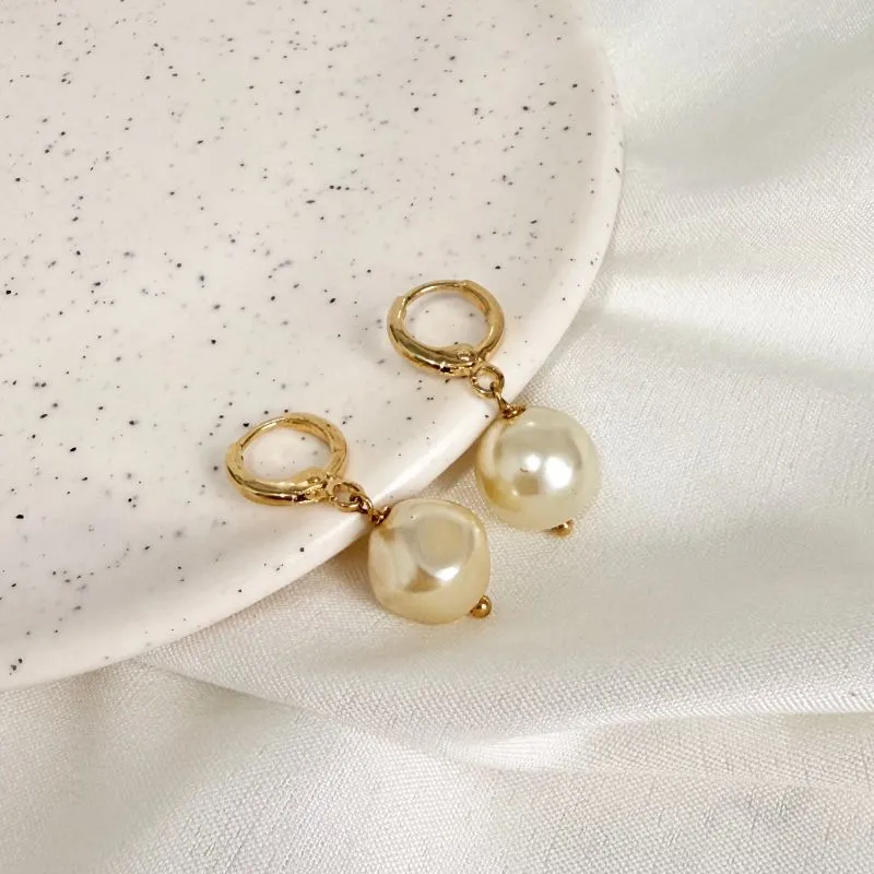 BRINCO ARGOLA CLICK PÉROLAS