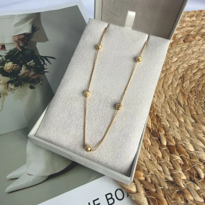 COLAR BOLINHAS DIAMANTADAS 40CM