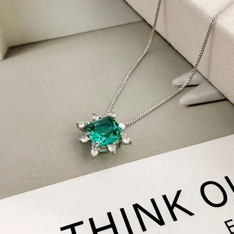 COLAR FLOR SQUARE TURMALINA