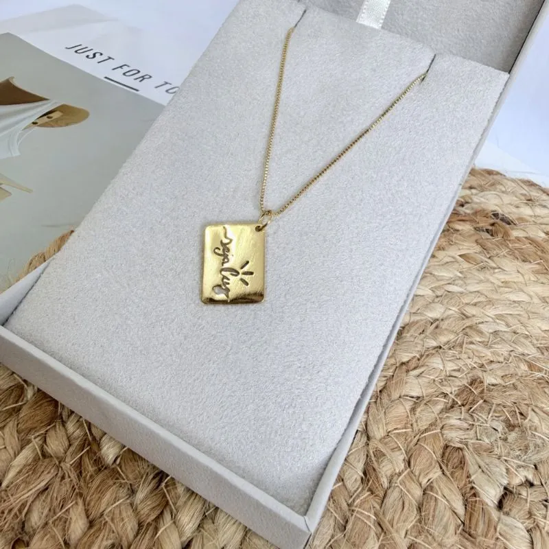 COLAR MEDALHA QUADRADA - SEJA LUZ