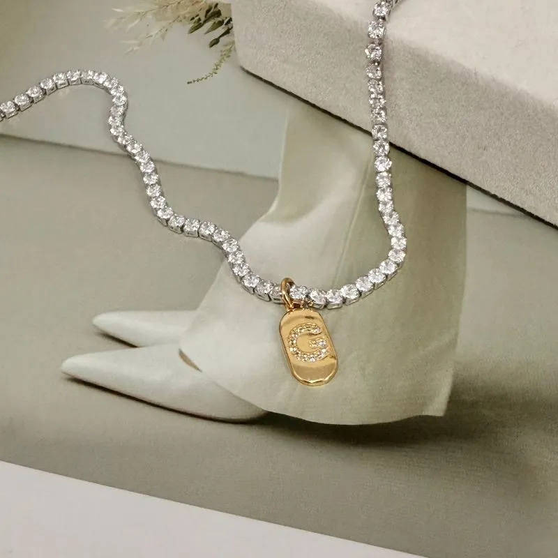 COLAR RIVIERA COM PLACA DE LETRA - G