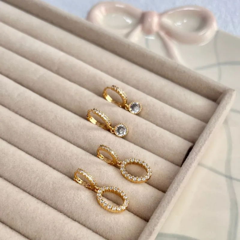 DUPLA BRINCOS ARGOLA COM PINGENTES