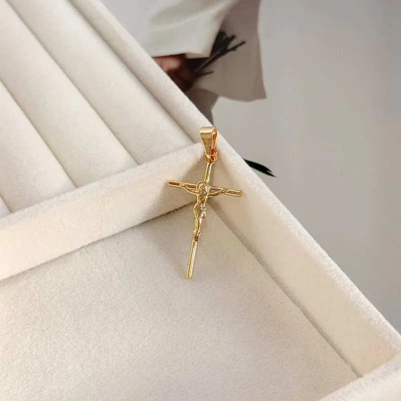 PINGENTE CRUZ COM CRISTO 4,5CM