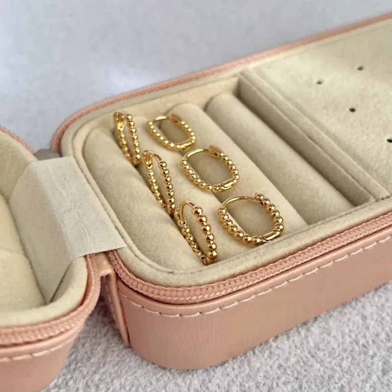 TRIO BRINCO ARGOLA OVAL DE MINI BOLINHAS