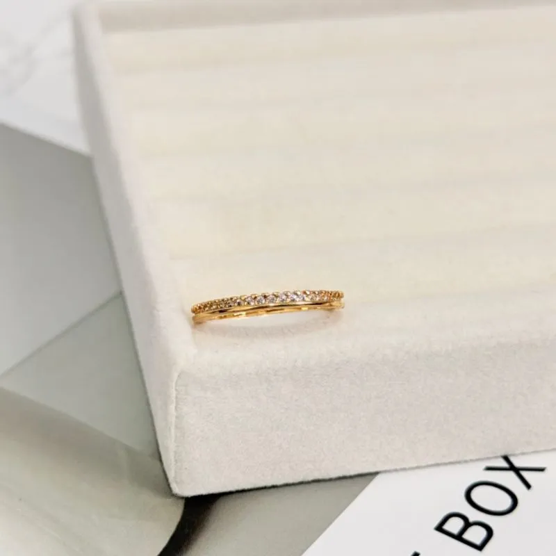 ANEL ARO LISO E MICRO ZIRCONIAS