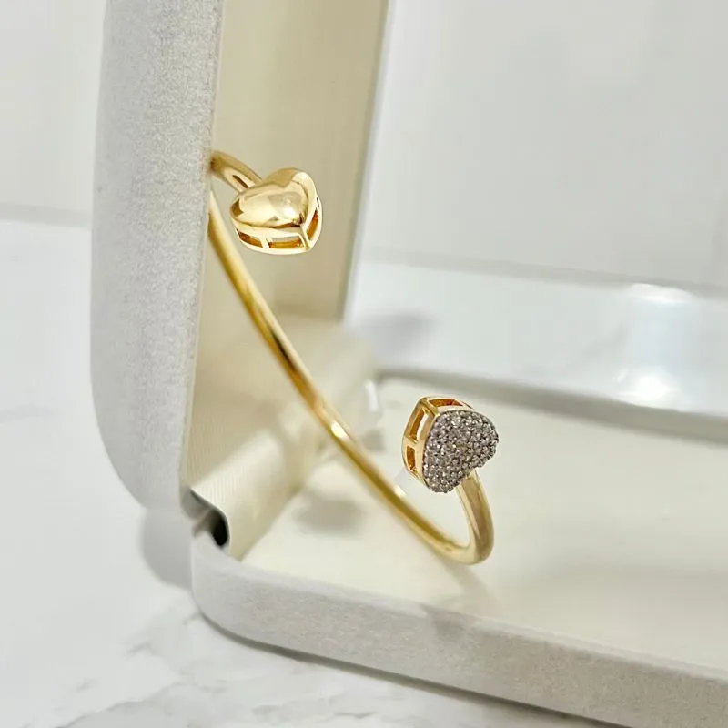 BRACELETE CORAÇÃO CRAVEJADO E LISO