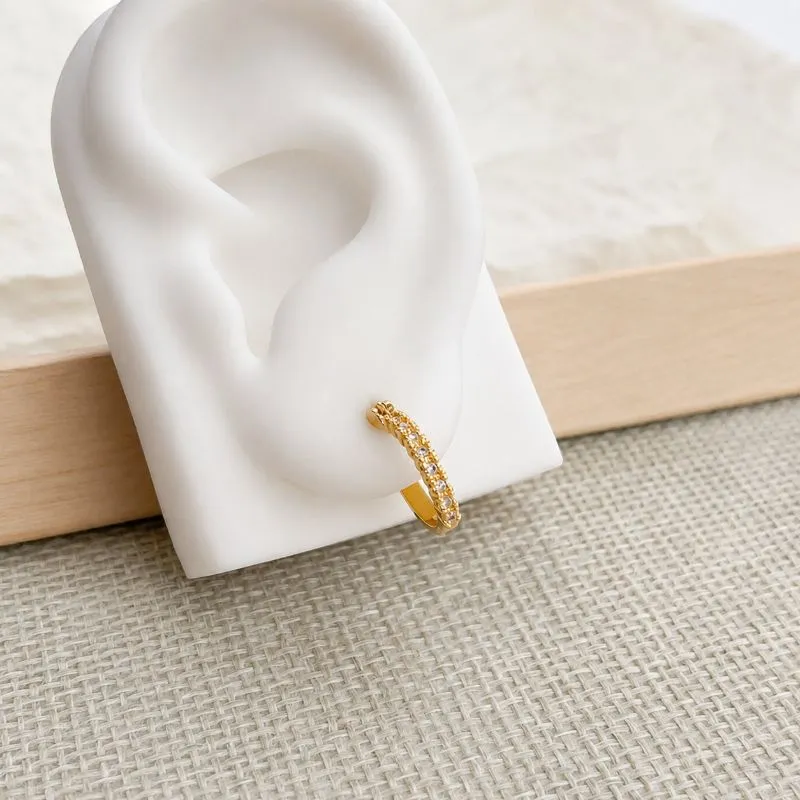 BRINCO ARGOLA ZIRCONIA COM FECHO ITALIANO