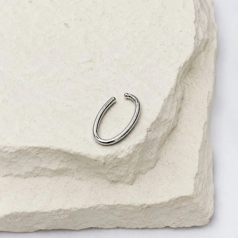 PIERCING FIO - ESTILO EAR HOOK