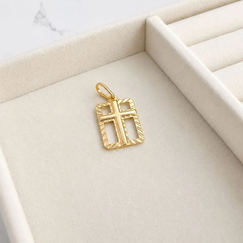 PINGENTE MEDALHA CRUZ DIAMANTADA
