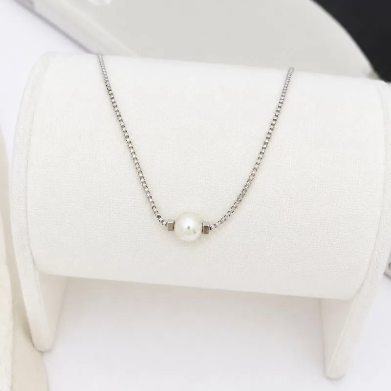 PULSEIRA DELICADA COM 1 PÉROLA