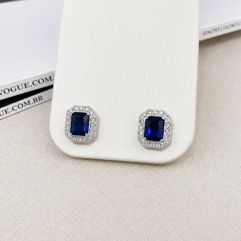 BRINCO QUADRADO ESTILO PRINCESA PEDRA AZUL SAFIRA