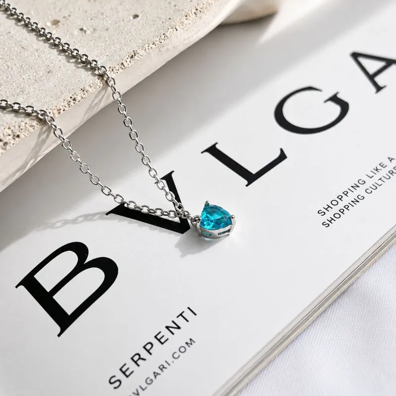COLAR ELOS COM PINGENTE DE CORAÇÃO DE ZIRCONIA AZUL