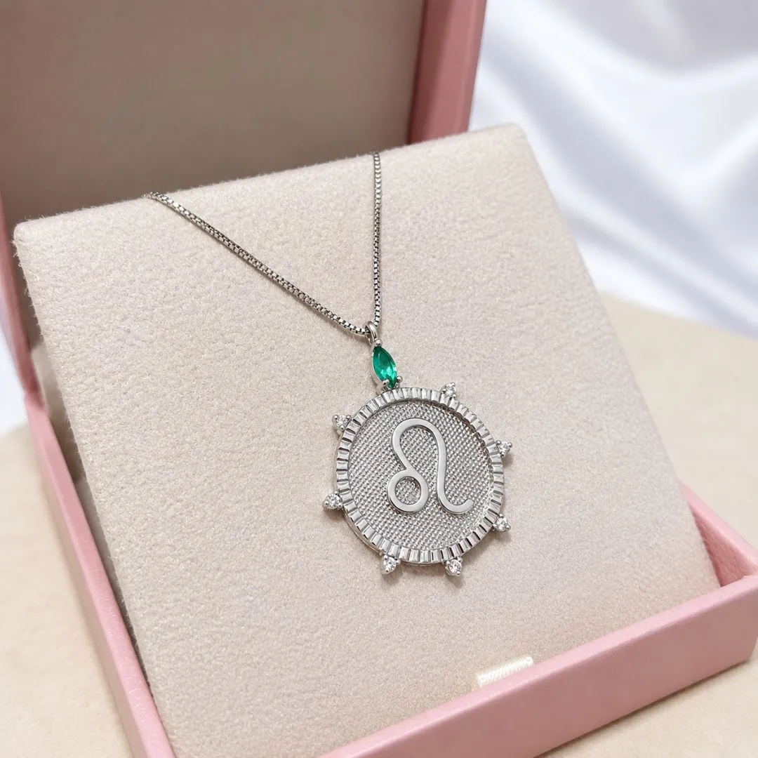 COLAR SIGNO LEÃO COM PEDRINHAS